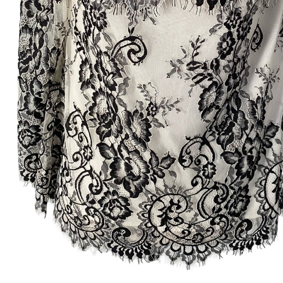 White House Black Market 3/4 Sleeve Lace Overlay Blouse Top NWT Size S - Picture 5 of 11